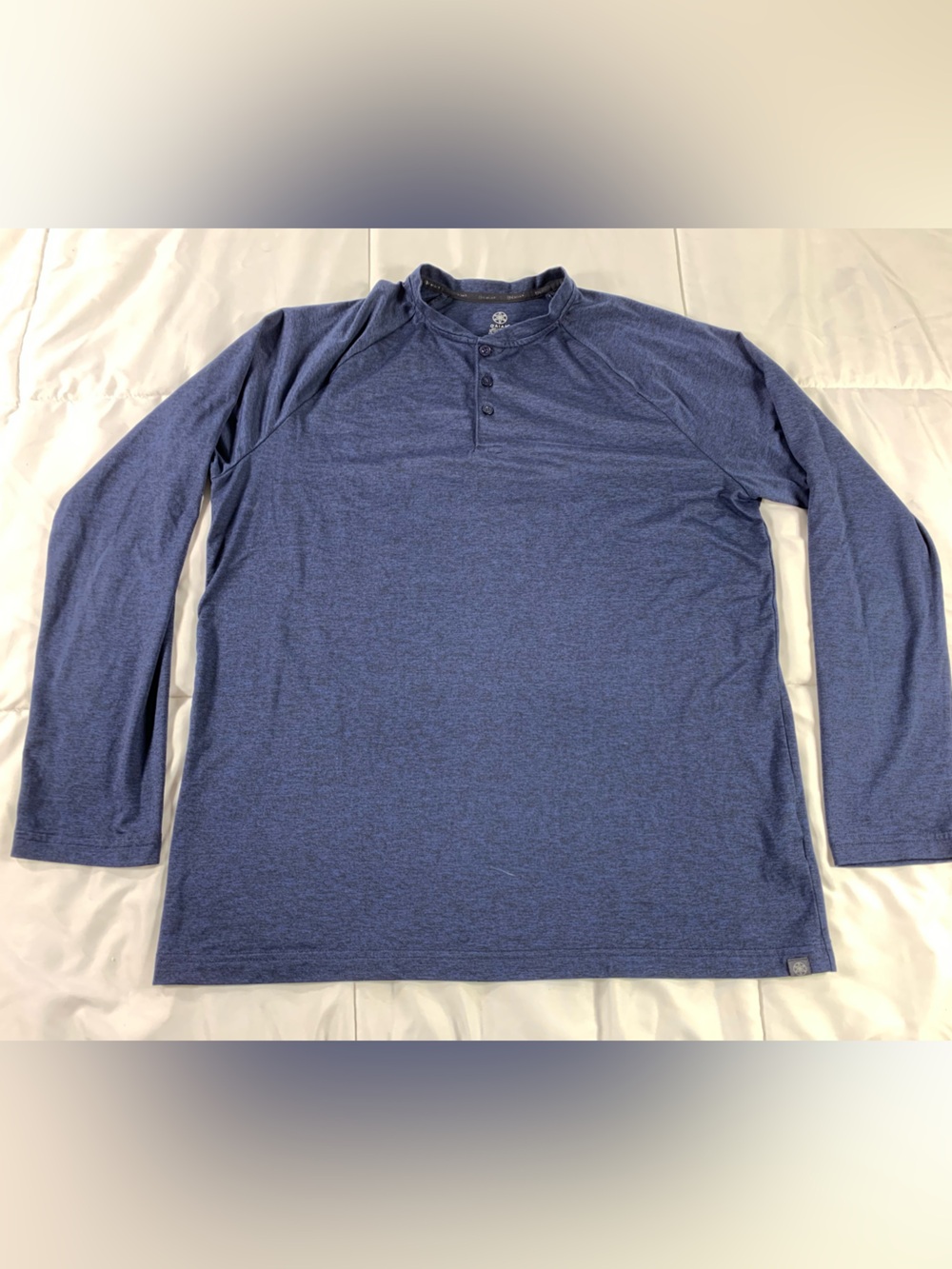 Pre loved GAIAM sweatshirt mens size M